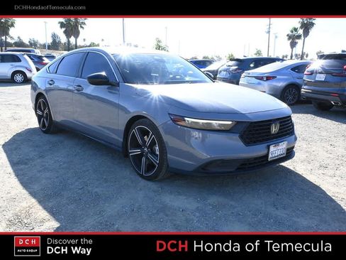 Used 2023 Honda Accord Sport image 3
