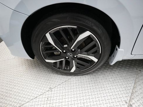 Certified 2024 Nissan Versa SR w/ Trunk Package image 27