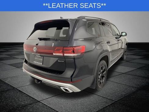 Certified 2024 Volkswagen Atlas Peak Edition SEL image 6