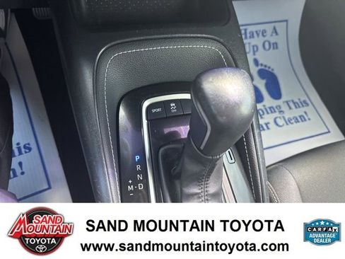 Used 2022 Toyota Corolla SE FWD image 21