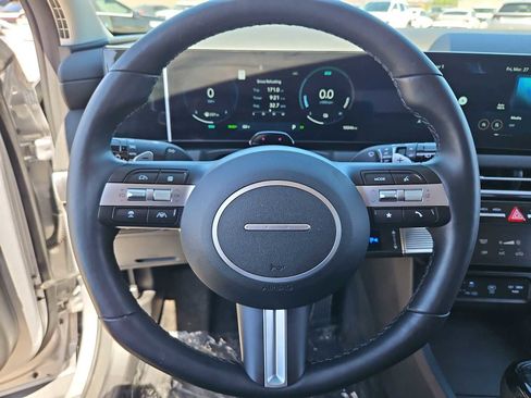 Certified 2025 Hyundai Tucson Limited image 22