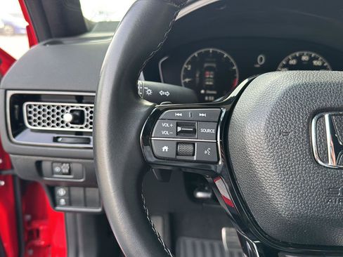 Used 2023 Honda Civic Sport image 17