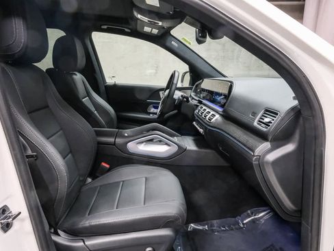 Used 2025 Mercedes-Benz GLE 350 4MATIC image 18