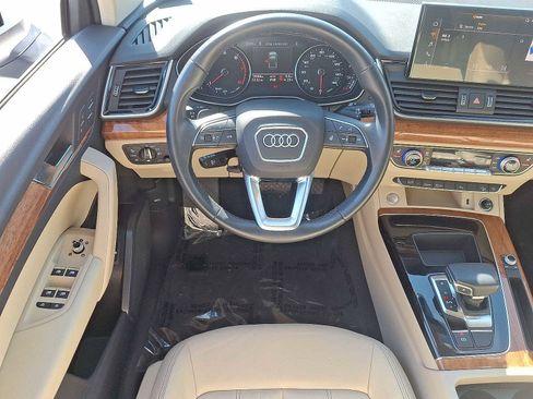 Certified 2023 Audi Q5 2.0T Premium w/ Convenience Package image 21