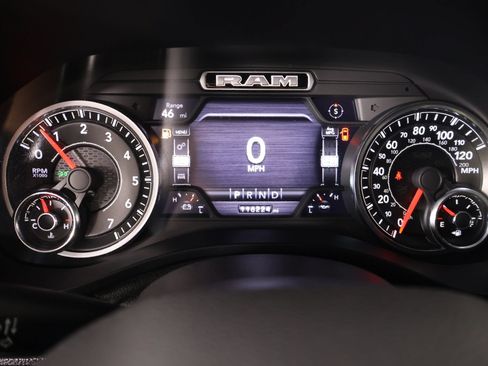 Used 2021 RAM 1500 Lone Star AWD/4WD image 4
