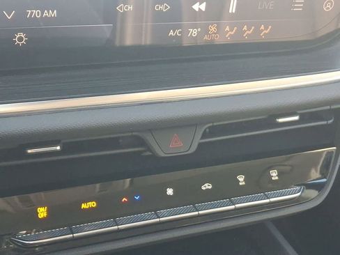 Used 2024 Buick Envision Preferred image 25