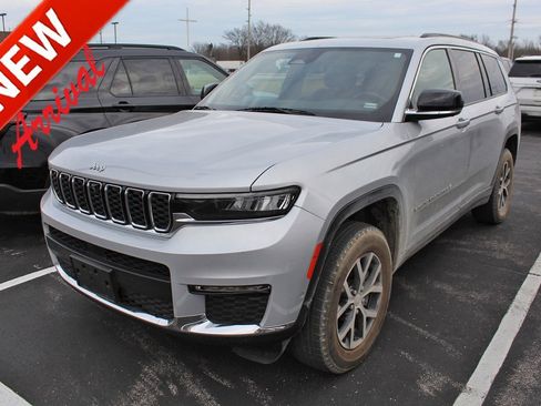 Used 2024 Jeep Grand Cherokee L Limited w/ Luxury Tech Group II image 1