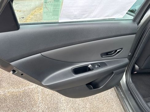 New 2025 Hyundai Elantra Sport image 12