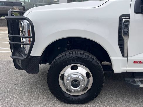 Certified 2024 Ford F350 Lariat AWD/4WD image 31