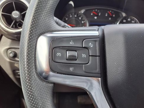 Used 2024 Chevrolet Blazer LT w/ Convenience Package FWD image 13