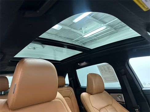 Used 2022 Lincoln Nautilus Black Label image 13