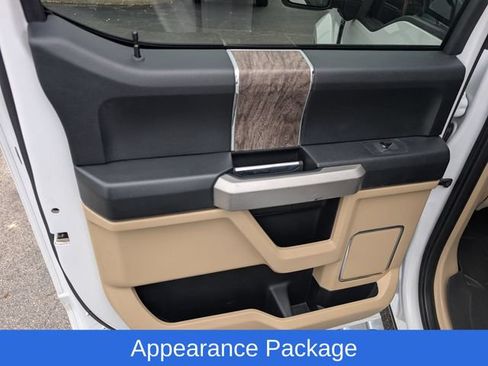 Used 2019 Ford F450 Lariat w/ Lariat Ultimate Package AWD/4WD image 13
