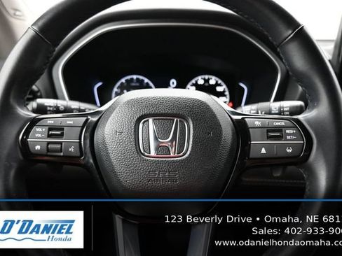 Used 2024 Honda Pilot Touring image 29