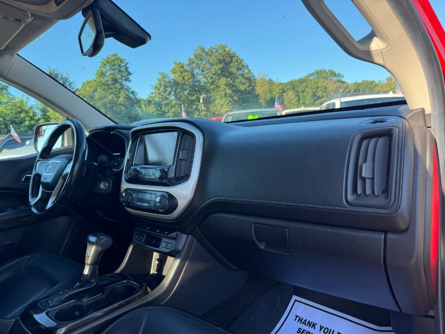 Used 2015 GMC Canyon SLT AWD/4WD image 19