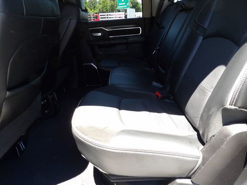 Used 2024 RAM 2500 Laramie w/ Safety Group AWD/4WD image 33