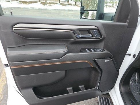 Used 2024 GMC Sierra 3500 AT4 w/ AT4 Premium Plus Package image 21