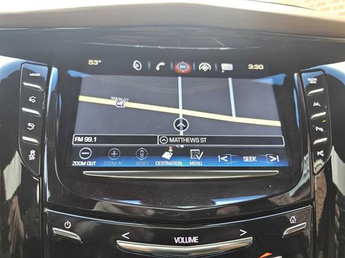 Used 2019 Cadillac Escalade ESV Platinum AWD/4WD image 19
