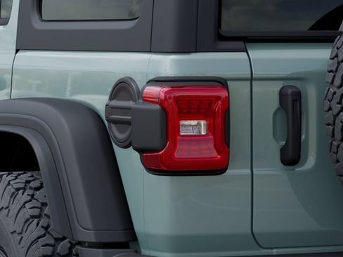 New 2026 Jeep Wrangler Unlimited Rubicon w/ Xtreme 35 Tire Package AWD/4WD image 9