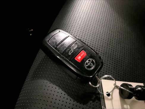 Used 2026 Toyota RAV4 XLE Premium AWD/4WD image 15