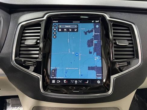 Used 2023 Volvo XC90 B6 Plus w/ Protection Package image 16