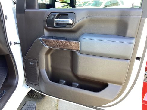 Used 2020 GMC Sierra 2500 Denali w/ Denali Ultimate Package AWD/4WD image 13