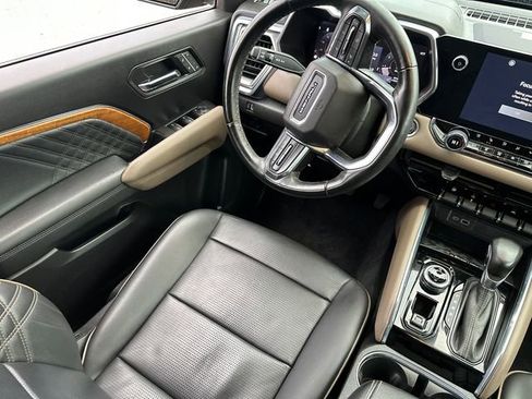 Used 2023 GMC Canyon Denali image 19