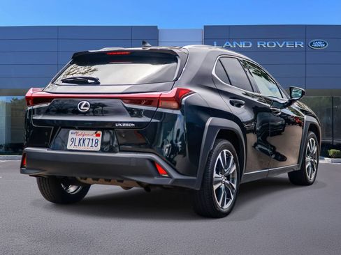 Used 2024 Lexus UX 250h FWD image 4