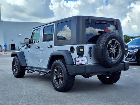 Used 2009 Jeep Wrangler Unlimited X RWD image 6