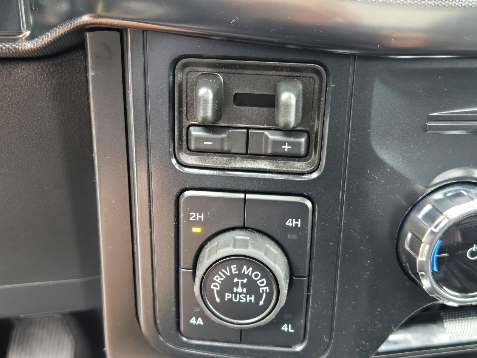 New 2026 Ford F150 Raptor AWD/4WD image 11