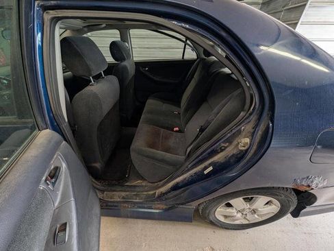 Used 2005 Toyota Corolla CE FWD image 23