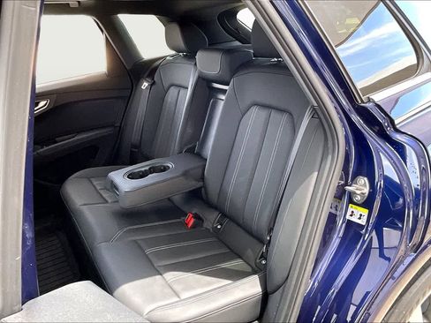Used 2023 Audi Q4 e-tron Premium Plus w/ Premium Plus RWD image 19