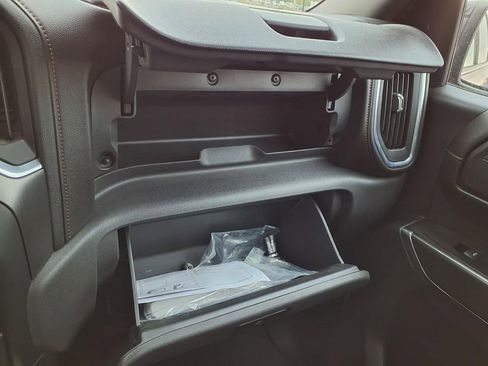 Used 2019 GMC Sierra 1500 AT4 w/ AT4 Premium Package AWD/4WD image 24