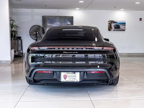 Used 2022 Porsche Taycan 4S AWD/4WD image 14
