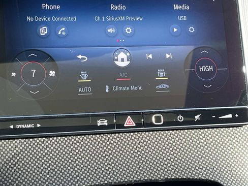 Certified 2023 Mercedes-Benz C 300 4MATIC Sedan image 28