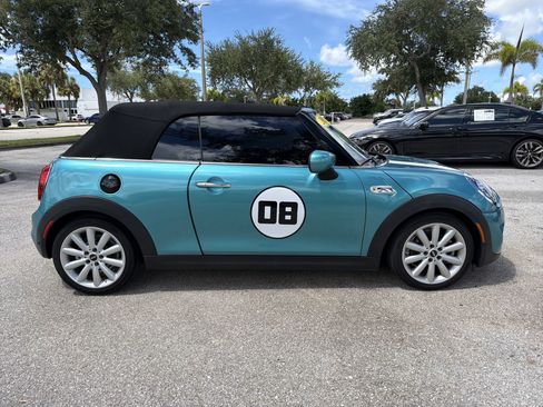 Used 2020 MINI Cooper S w/ Signature Upholstery Package FWD image 3