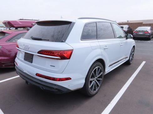 Used 2021 Audi Q7 3.0T Premium Plus w/ Executive Package AWD/4WD image 3
