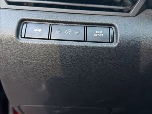 Used 2019 Nissan Altima 2.5 SR w/ SR Premium Package image 17