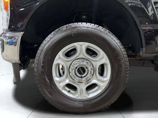 Used 2025 Ford F250 XLT AWD/4WD image 65