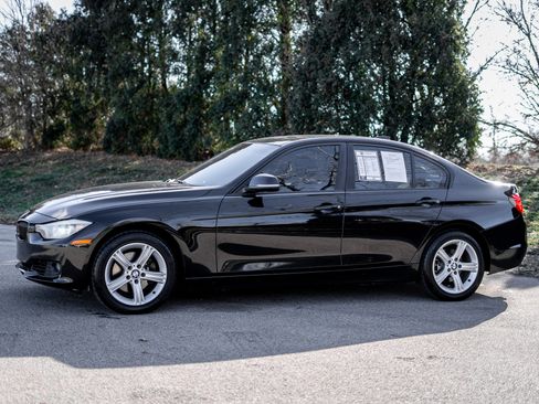 Used 2015 BMW 328i xDrive Sedan w/ Premium Package image 8