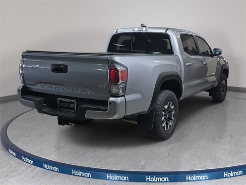 Used 2020 Toyota Tacoma TRD Off-Road image 6