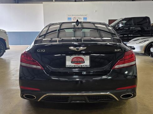 Used 2021 Genesis G70 3.3T RWD image 5