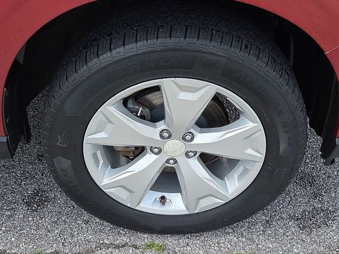 Used 2016 Subaru Forester 2.5i w/ Alloy Wheel Package AWD/4WD image 7