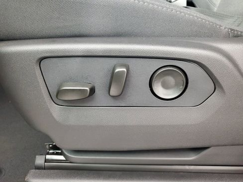 New 2026 Chevrolet Silverado 2500 Custom w/ Custom Value Package image 28