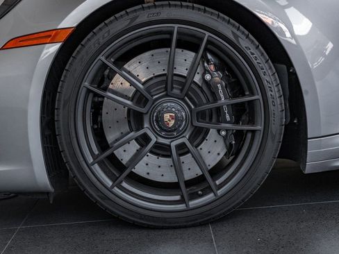 Certified 2024 Porsche 911 Targa 4 GTS AWD/4WD image 10