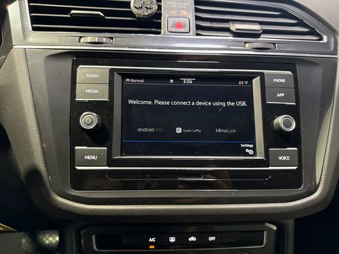 Used 2020 Volkswagen Tiguan S AWD/4WD image 15