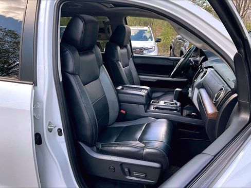 Certified 2021 Toyota Tundra Limited w/ Limited Premium Package AWD/4WD image 8
