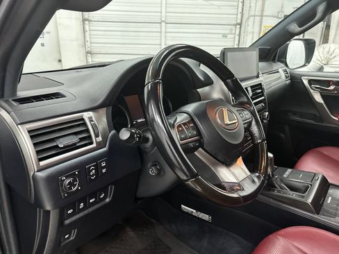 Used 2022 Lexus GX 460 Luxury w/ Off Road Package AWD/4WD image 14