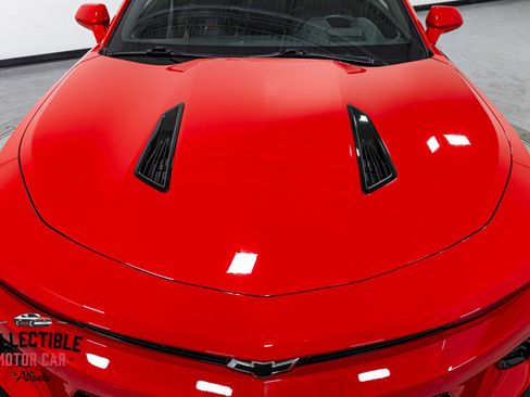 Used 2016 Chevrolet Camaro SS RWD image 50