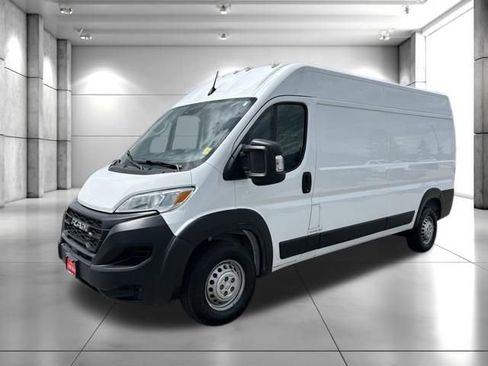 Used 2023 RAM ProMaster 2500 FWD image 4