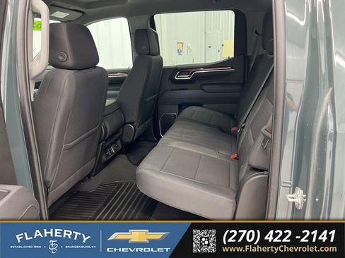 Used 2025 Chevrolet Silverado 1500 LT AWD/4WD image 11